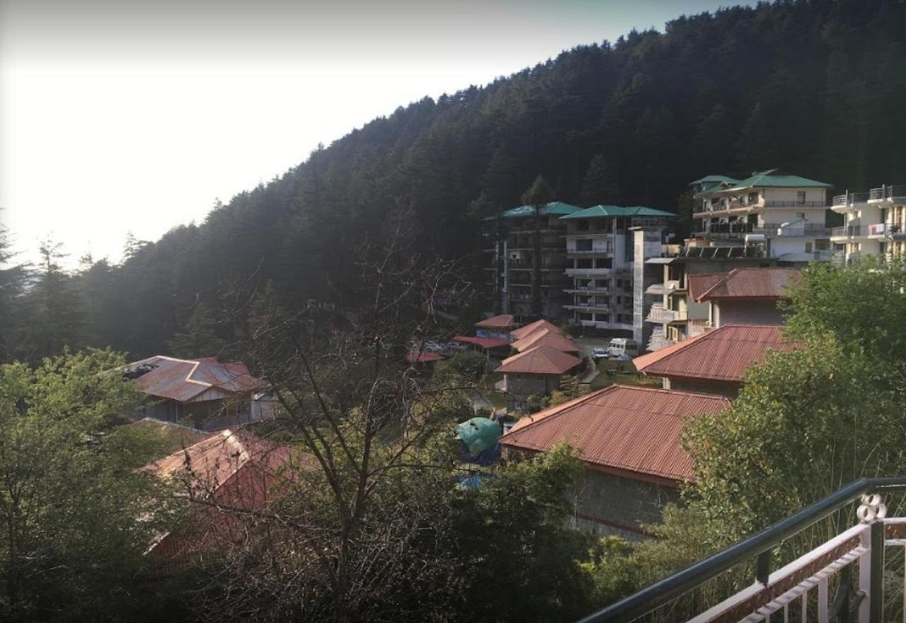 Dharamkot Inn Дхарамсала Екстериор снимка