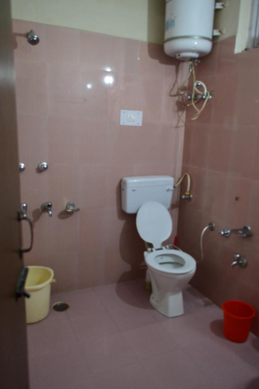 Dharamkot Inn Дхарамсала Екстериор снимка