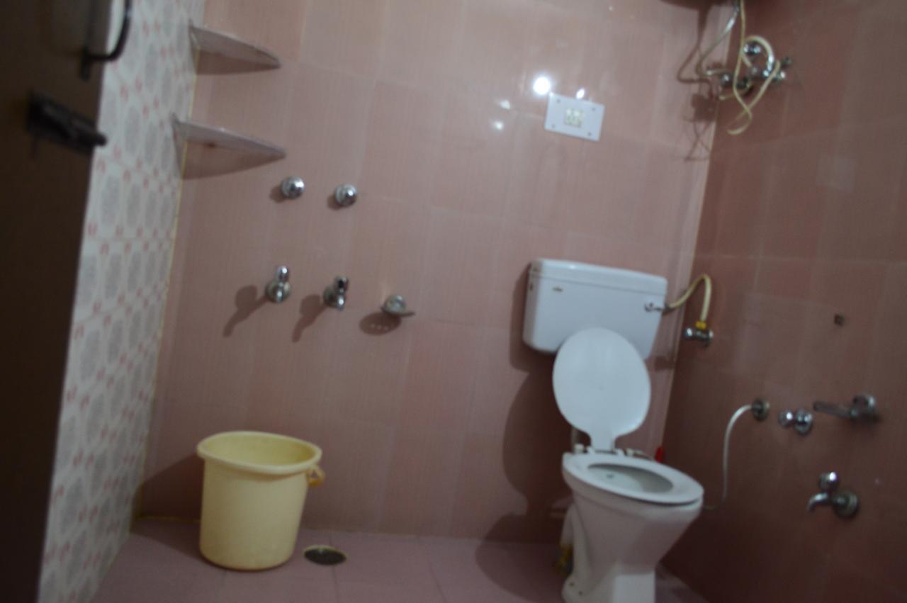 Dharamkot Inn Дхарамсала Екстериор снимка