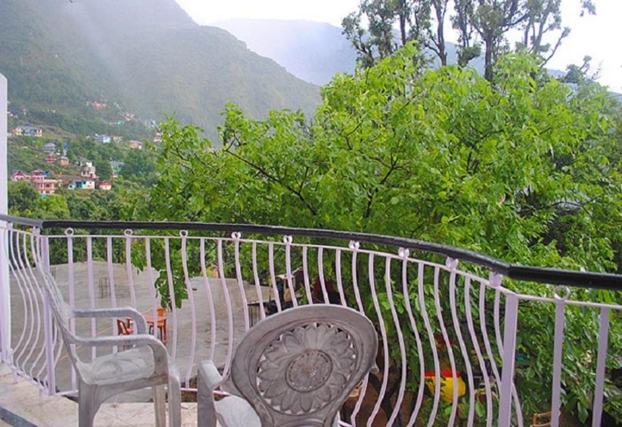 Dharamkot Inn Дхарамсала Екстериор снимка