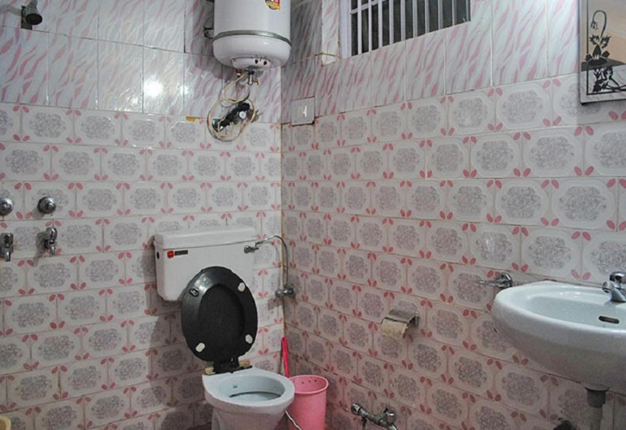 Dharamkot Inn Дхарамсала Екстериор снимка