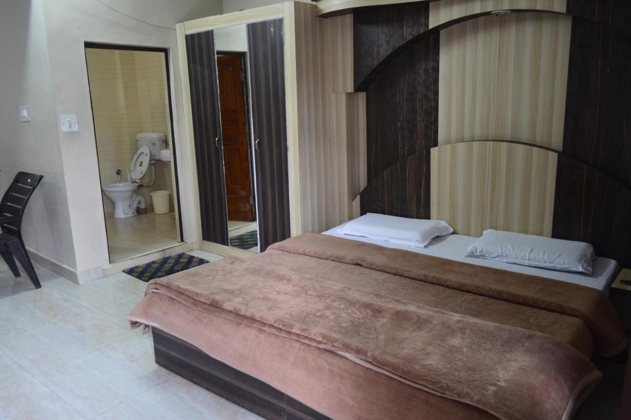 Dharamkot Inn Дхарамсала Екстериор снимка